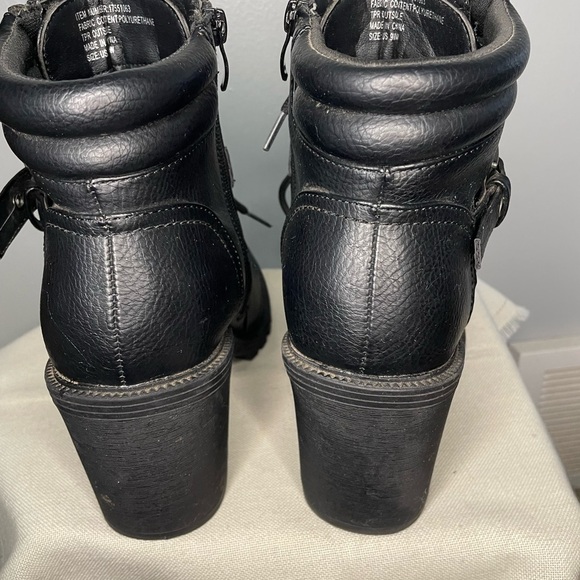 TORRID Lace-Up Hiker Boots - Black SZ/9WW - Picture 5 of 10